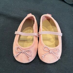 NWOT pink baby ballet slipper shoes